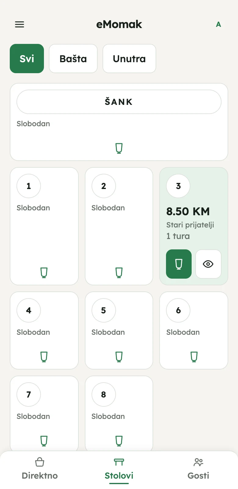 eMomak POS na telefonu: ekran Stolovi sa Šankom preko cijelog reda i stolovima 1–8; Sto 3 ima otvoren račun ekipe „Stari prijatelji“.